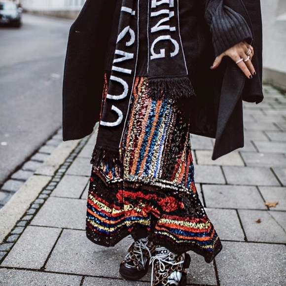 Zara multicolored sequin midi skirt - Picture 3 of 8